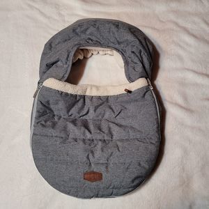 JJ Cole Carseat Cover Gray sherpa winter cold weather